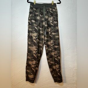 Wonder Nation Kids Camouflage Joggers